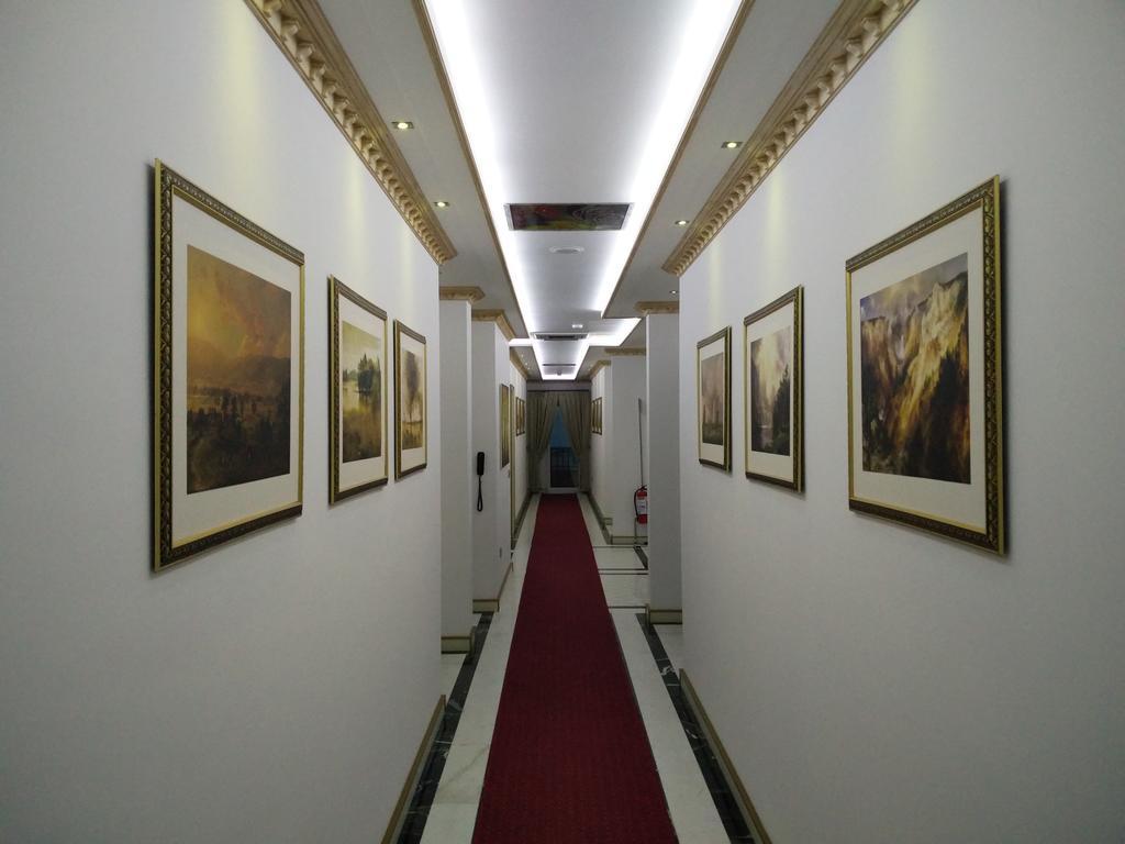 Hotel Mustang Vasqarr Exteriör bild
